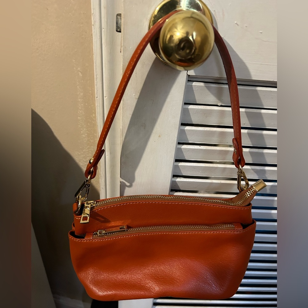 Divina Firenze Hand Made, Italian Leather Purse
